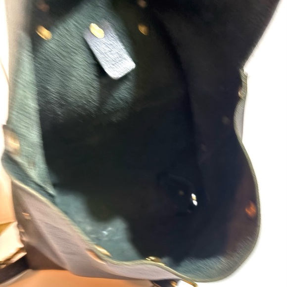 Vintage unisex Black Leather Backpack - Picture 11 of 12